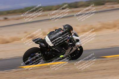 media/Sep-10-2022-SoCal Trackdays (Sat) [[a5bf35bb4a]]/Turn 9 Inside (1215pm)/